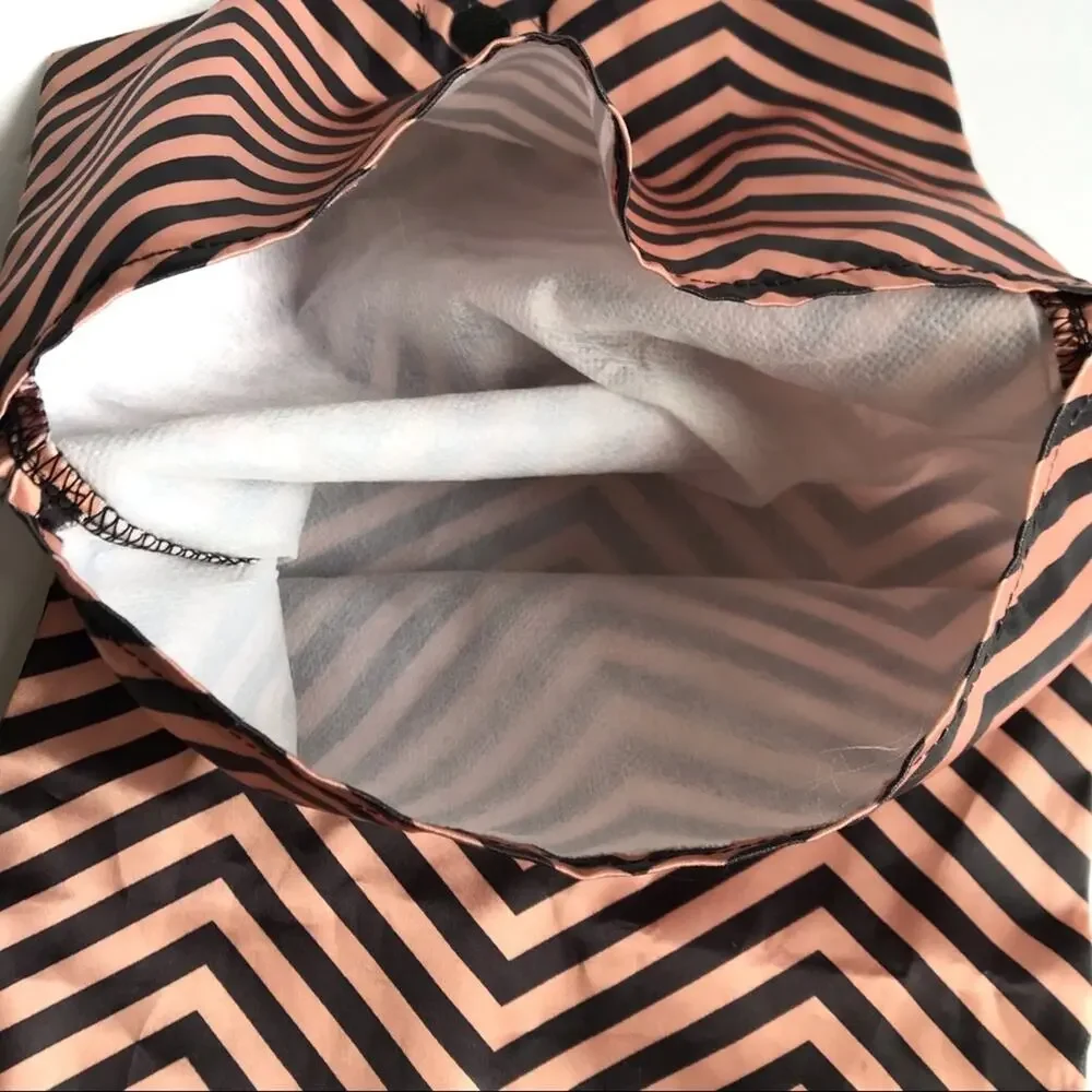 MAC Cosmetics Brush Pouch Bag Gold Black Chevron Makeup Travel Case Vacation